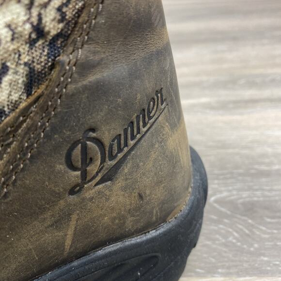 Danner Element 8\